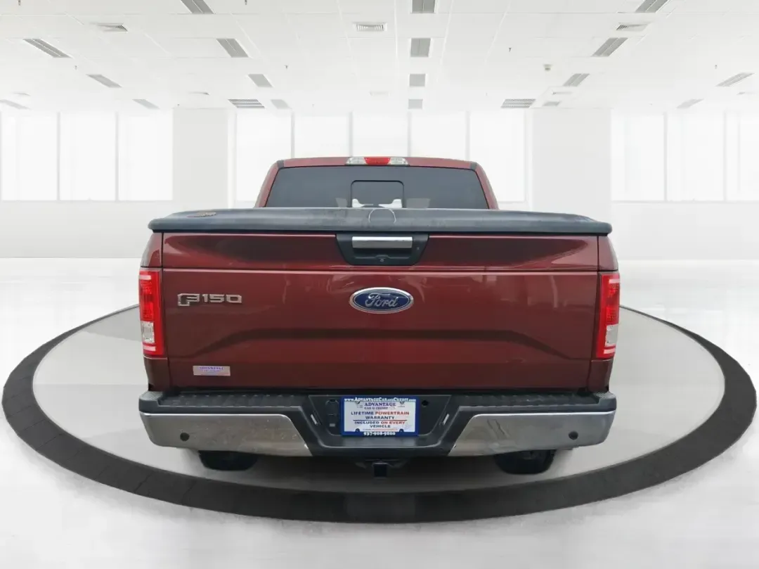 2016 Ford F-150 XLT (1FTEW1EP1GK) with an 2.7L V6 DOHC 24V engine, 6A transmission, located at 8750 N County Rd 25A, Piqua, OH, 45356, (937) 908-9800, 40.164391, -84.232513 - Need one truck that can handle weekday work runs, Saturday projects, and a last-minute road trip up I75 without breaking a sweat? This 2016 Ford F150 XLT Crew Cab 4WD is built for the doitall lifestyle-room for the crew, confidence in Ohio weather, and the capability to tow, haul, and explore while - Photo#3