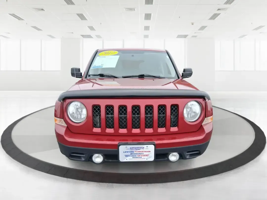 2012 Jeep Patriot Latitude (1C4NJPFB0CD) with an 2.4L L4 DOHC 16V engine, located at 1099 N County Rd 25A , Troy, OH, 45373, (937) 908-9800, 40.057079, -84.212883 - Picture your next weekend: a quick run up I-75 for a family visit, a scenic drive past the Miami River, then an easy loop back through downtown Troy for dinner-without worrying about whether your SUV can keep up with daily life. This 2012 Jeep Patriot Latitude is built for practical adventures and e - Photo#7