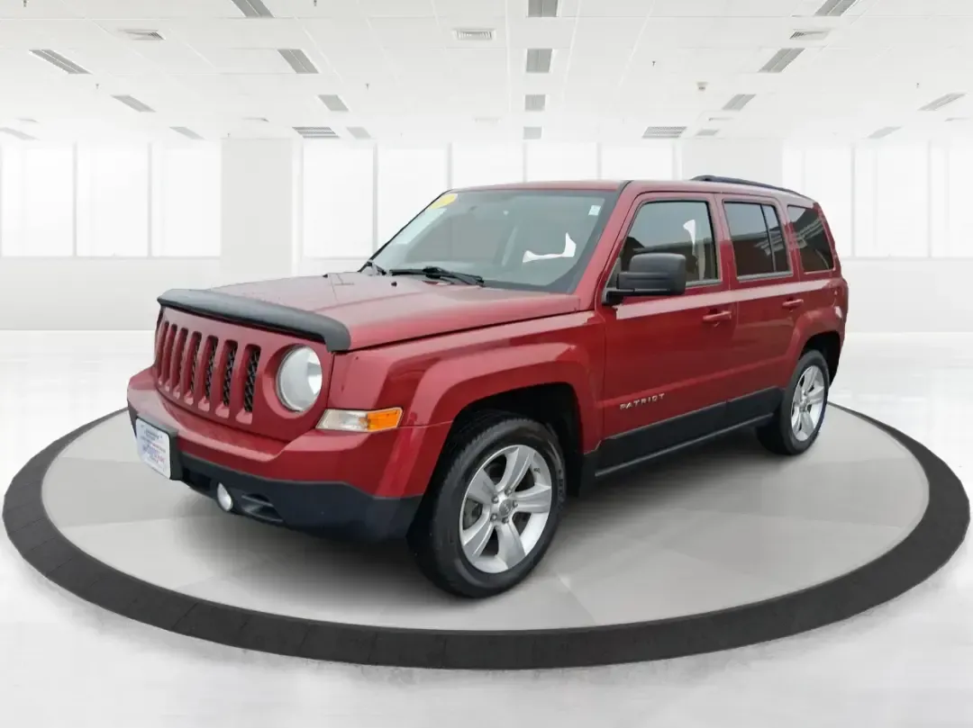 2012 Jeep Patriot Latitude (1C4NJPFB0CD) with an 2.4L L4 DOHC 16V engine, located at 1099 N County Rd 25A , Troy, OH, 45373, (937) 908-9800, 40.057079, -84.212883 - Picture your next weekend: a quick run up I-75 for a family visit, a scenic drive past the Miami River, then an easy loop back through downtown Troy for dinner-without worrying about whether your SUV can keep up with daily life. This 2012 Jeep Patriot Latitude is built for practical adventures and e - Photo#8
