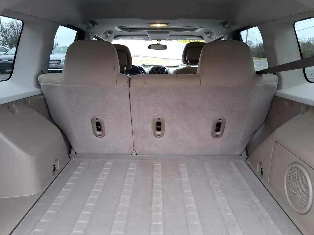 2012 Jeep Patriot Latitude (1C4NJPFB0CD) with an 2.4L L4 DOHC 16V engine, located at 1099 N County Rd 25A , Troy, OH, 45373, (937) 908-9800, 40.057079, -84.212883 - Picture your next weekend: a quick run up I-75 for a family visit, a scenic drive past the Miami River, then an easy loop back through downtown Troy for dinner-without worrying about whether your SUV can keep up with daily life. This 2012 Jeep Patriot Latitude is built for practical adventures and e - Photo#12