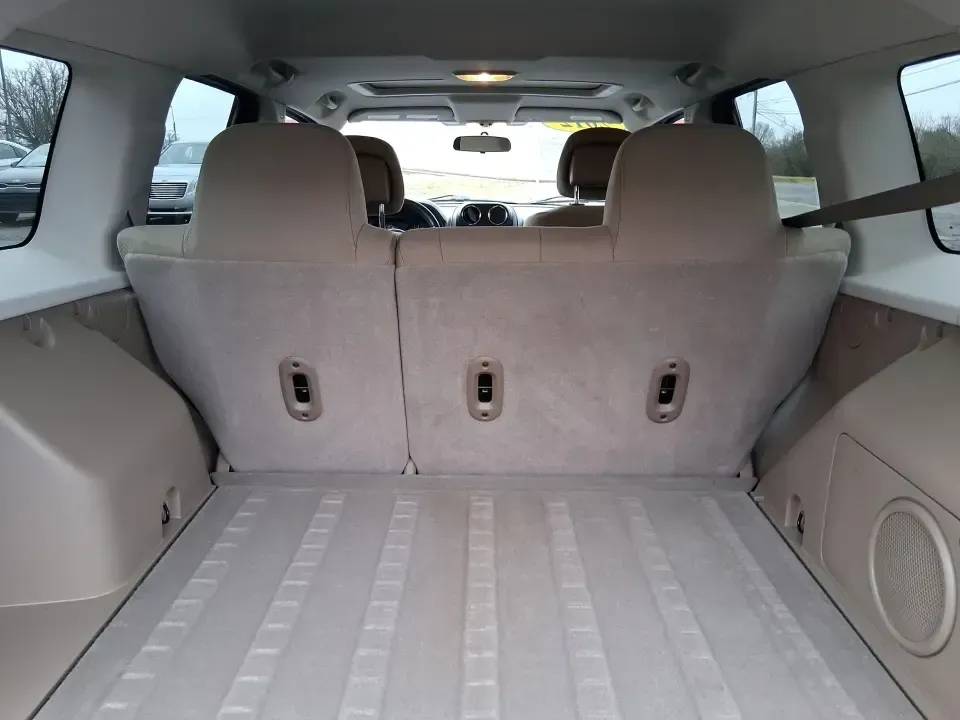 2012 Jeep Patriot Latitude (1C4NJPFB0CD) with an 2.4L L4 DOHC 16V engine, located at 1099 N County Rd 25A , Troy, OH, 45373, (937) 908-9800, 40.057079, -84.212883 - Picture your next weekend: a quick run up I-75 for a family visit, a scenic drive past the Miami River, then an easy loop back through downtown Troy for dinner-without worrying about whether your SUV can keep up with daily life. This 2012 Jeep Patriot Latitude is built for practical adventures and e - Photo#12