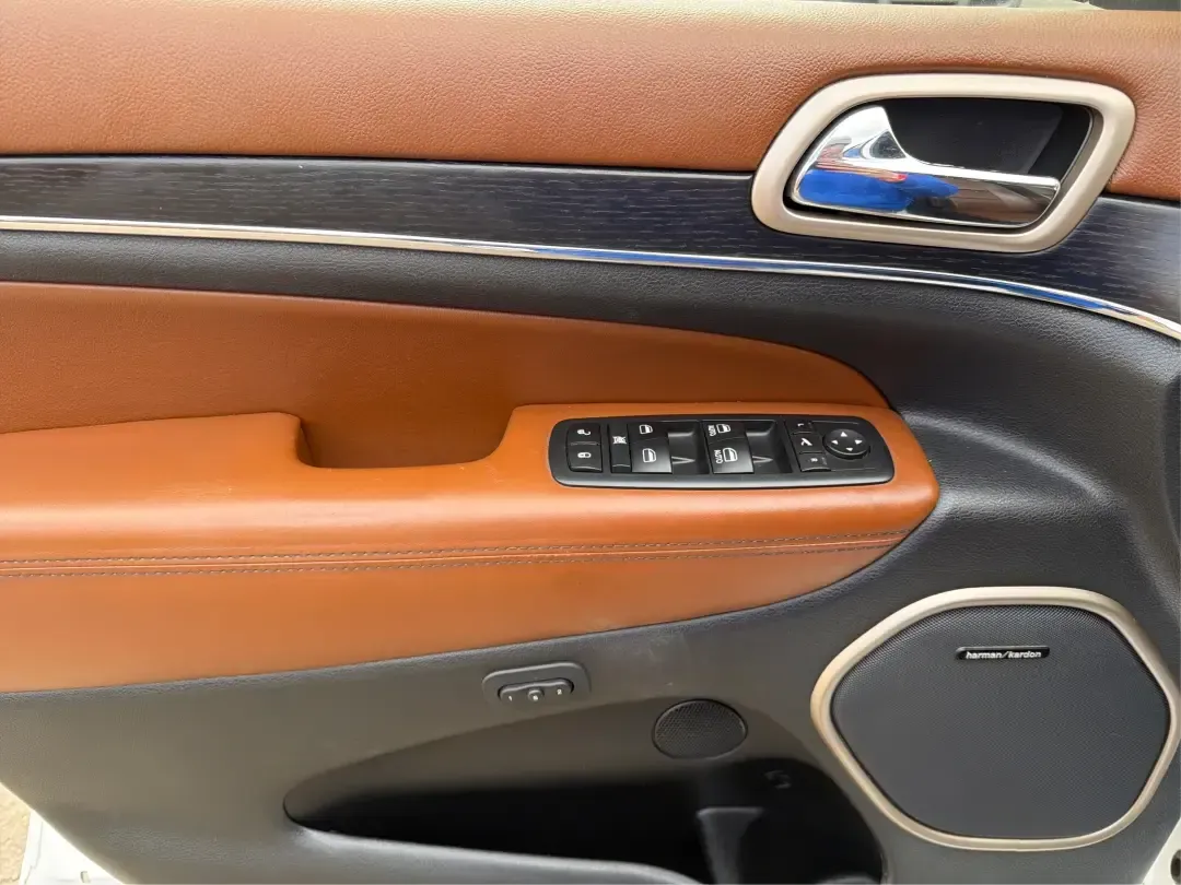 2016 Jeep Grand Cherokee Summit (1C4RJFJGXGC) with an 3.6L V6 DOHC 24V engine, 8A transmission, located at 1184 Kauffman Ave, Fairborn, OH, 45324, (937) 908-9800, 39.807072, -84.030914 - Pack the cooler, load up the family, and point the hood toward your next weekend escape-this 2016 Jeep Grand Cherokee Summit 4WD is built for Ohio life, from daily commutes across town to road trips out toward Hocking Hills. With its confident SUV stance, upscale Summit trim, and go-anywhere capabil - Photo#19