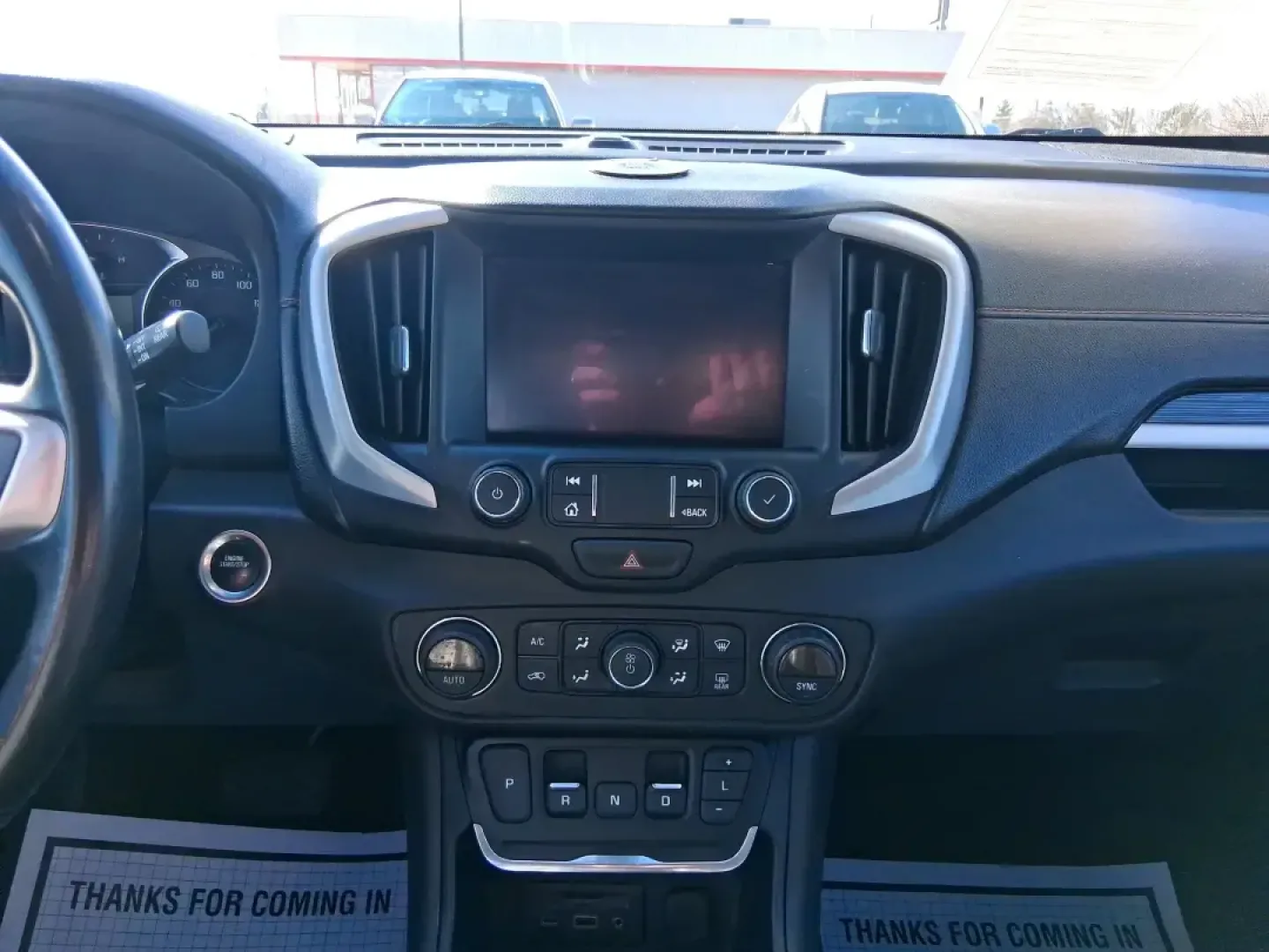 2020 GMC Terrain FWD SLT (3GKALPEVXLL) with an 1.4L L4 DOHC 16V TURBO engine, 6A transmission, located at 401 Woodman Dr, Riverside, OH, 45431, (937) 908-9800, 39.760899, -84.123421 - Picture your next week going smoother: a comfortable SUV for the daily commute down OH-35, school drop-offs, and quick grocery runs-plus the kind of confidence you want for a weekend drive to Carillon Historical Park, a day at the National Museum of the U.S. Air Force, or an easy road trip out towar - Photo#13