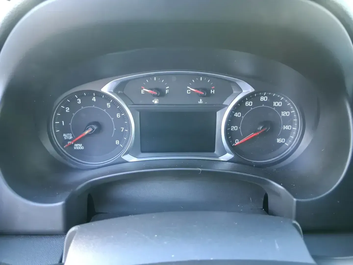 2020 GMC Terrain FWD SLT (3GKALPEVXLL) with an 1.4L L4 DOHC 16V TURBO engine, 6A transmission, located at 401 Woodman Dr, Riverside, OH, 45431, (937) 908-9800, 39.760899, -84.123421 - Picture your next week going smoother: a comfortable SUV for the daily commute down OH-35, school drop-offs, and quick grocery runs-plus the kind of confidence you want for a weekend drive to Carillon Historical Park, a day at the National Museum of the U.S. Air Force, or an easy road trip out towar - Photo#15