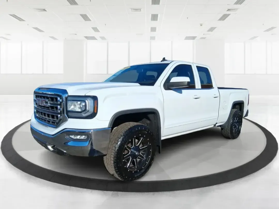 2016 GMC Sierra 1500 SLE (1GTV2MEC8GZ) with an EcoTec3 4.3L V-6 gasoline direct injection engine, 6A transmission, located at 4508 South Dixie Dr, Moraine, OH, 45439, (937) 908-9800, 39.689976, -84.218452 - Need a truck that can handle Midwest weather, weekend projects, and that long stretch down I75 without breaking a sweat? This **2016 GMC Sierra 1500 SLE Double Cab 4WD** is built for real life in Moraine-whether you're hauling gear to a job site, towing the boat for a day near **Carillon Historical - Photo#8
