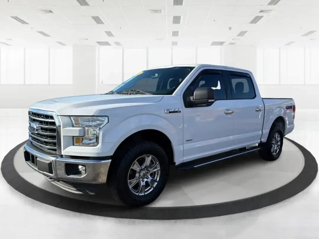 2015 Ford F-150 XLT (1FTEW1EP2FK) with an 2.7L V6 DOHC 24V engine, 6-Speed Automatic transmission, located at 1230 East Main St, Xenia, OH, 45385, (937) 908-9800, 39.688026, -83.910172 - Picture your next weekend: the bed loaded for a Greene County lake day, the family comfortable in a roomy Crew Cab, and 4WD ready when the weather turns on I35 or you decide to explore back roads outside Xenia. This 2015 Ford F-150 XLT is built for real life-work, play, towing, and everyday errands- - Photo#8
