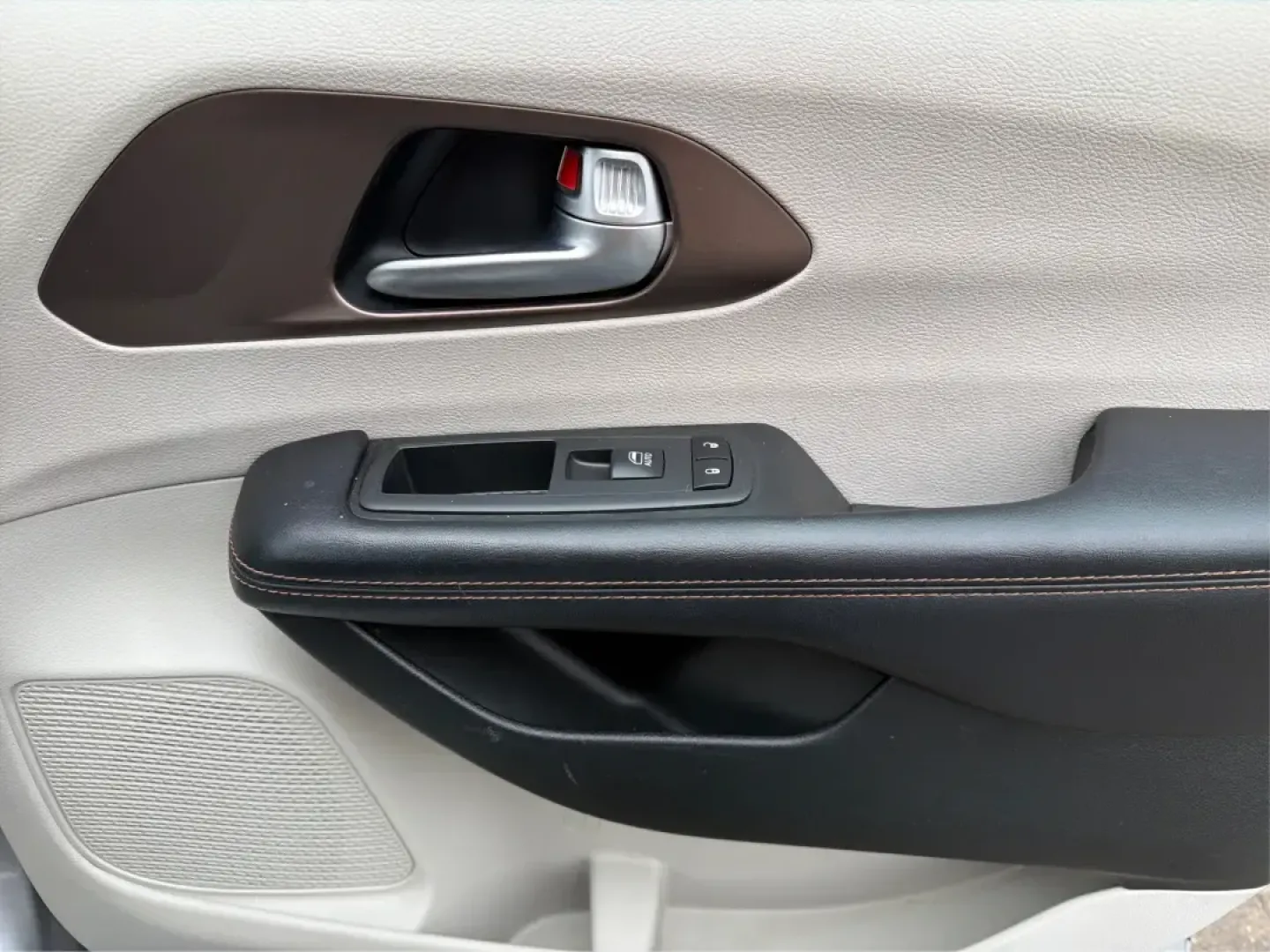 2017 Chrysler Pacifica Touring-L (2C4RC1BG1HR) with an Pentastar 3.6L V-6 DOHC engine, 6A transmission, located at 401 Woodman Dr, Riverside, OH, 45431, (937) 908-9800, 39.760899, -84.123421 - Life gets busy fast-school drop-offs, long commutes, weekend tournaments, and road trips that somehow require half the house. If you need one vehicle that can handle the everyday grind and still feel comfortable when you're headed out for a family getaway, this **2017 Chrysler Pacifica Touring-L** i - Photo#20