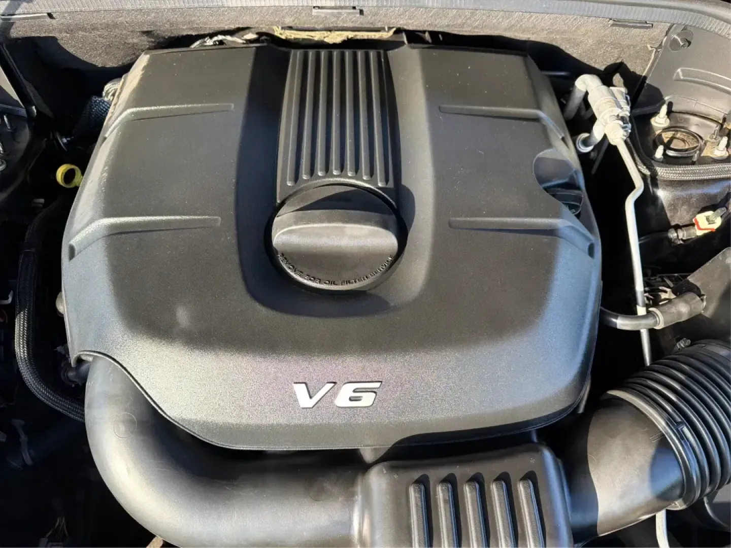 2015 Jeep Grand Cherokee Laredo (1C4RJFAG7FC) with an 3.6L V-6 DOHC engine, 8-Speed Automatic transmission, located at 401 Woodman Dr, Riverside, OH, 45431, (937) 908-9800, 39.760899, -84.123421 - Picture your next weekend: you're loading up the family for a quick getaway to Caesars Creek, grabbing groceries after work, or cruising I-675 toward Dayton with a confident, comfortable SUV that feels ready for anything Ohio weather throws your way. This 2015 Jeep Grand Cherokee Laredo 4WD is built - Photo#11