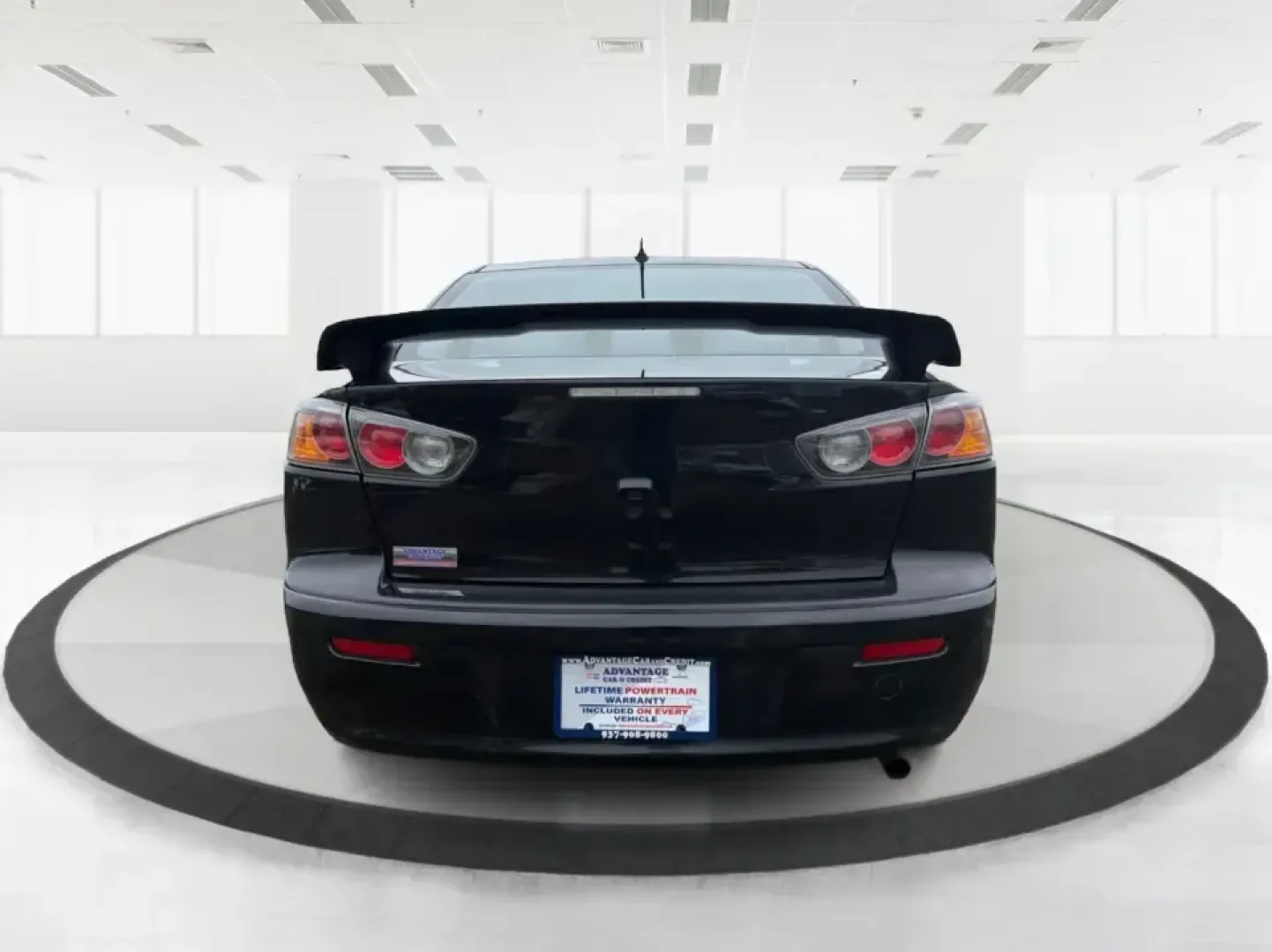 2017 Mitsubishi Lancer LE (JA32U2FU5HU) with an 2L I-4 DOHC engine, 5M transmission, located at 1184 Kauffman Ave, Fairborn, OH, 45324, (937) 908-9800, 39.807072, -84.030914 - Picture your week running smoothly: a dependable commuter sedan for the drive to Dayton, an easy-to-park ride for errands around Xenia Station, and a comfortable car that's ready for a spontaneous weekend trip to Glen Helen Nature Preserve. This 2017 Mitsubishi Lancer LE is built for real-life routi - Photo#3