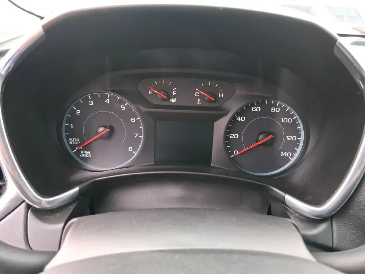 2018 Chevrolet Equinox LT (3GNAXJEV2JS) with an 1.5L I-4 gasoline direct injection engine, 6A transmission, located at 1099 N County Rd 25A , Troy, OH, 45373, (937) 908-9800, 40.057079, -84.212883 - Picture your next week: an easy school drop-off, a comfortable commute down I75, and a weekend road trip to Charleston Falls Preserve-all in one SUV that's sized for real life. This 2018 Chevrolet Equinox LT in head-turning Cajun Red Tintcoat is built for busy families, commuters, and budget-conscio - Photo#15