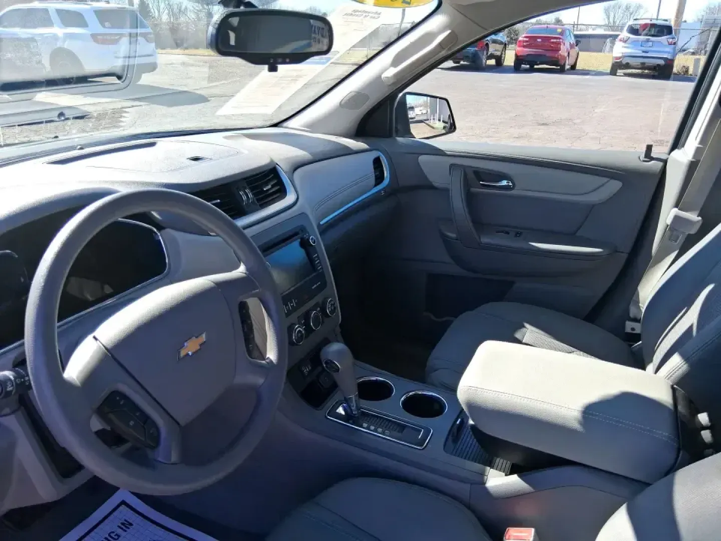 2016 Chevrolet Traverse LS (1GNKRFKDXGJ) with an 3.6L V-6 gasoline direct injection engine, 6A transmission, located at 401 Woodman Dr, Riverside, OH, 45431, (937) 908-9800, 39.760899, -84.123421 - Need one SUV that can handle school drop-offs, long commutes to Dayton, and weekend runs out toward John Bryan State Park without feeling cramped? This 2016 Chevrolet Traverse LS is built for real life-roomy seating for the whole crew, flexible cargo space for strollers or sports gear, and confident - Photo#8