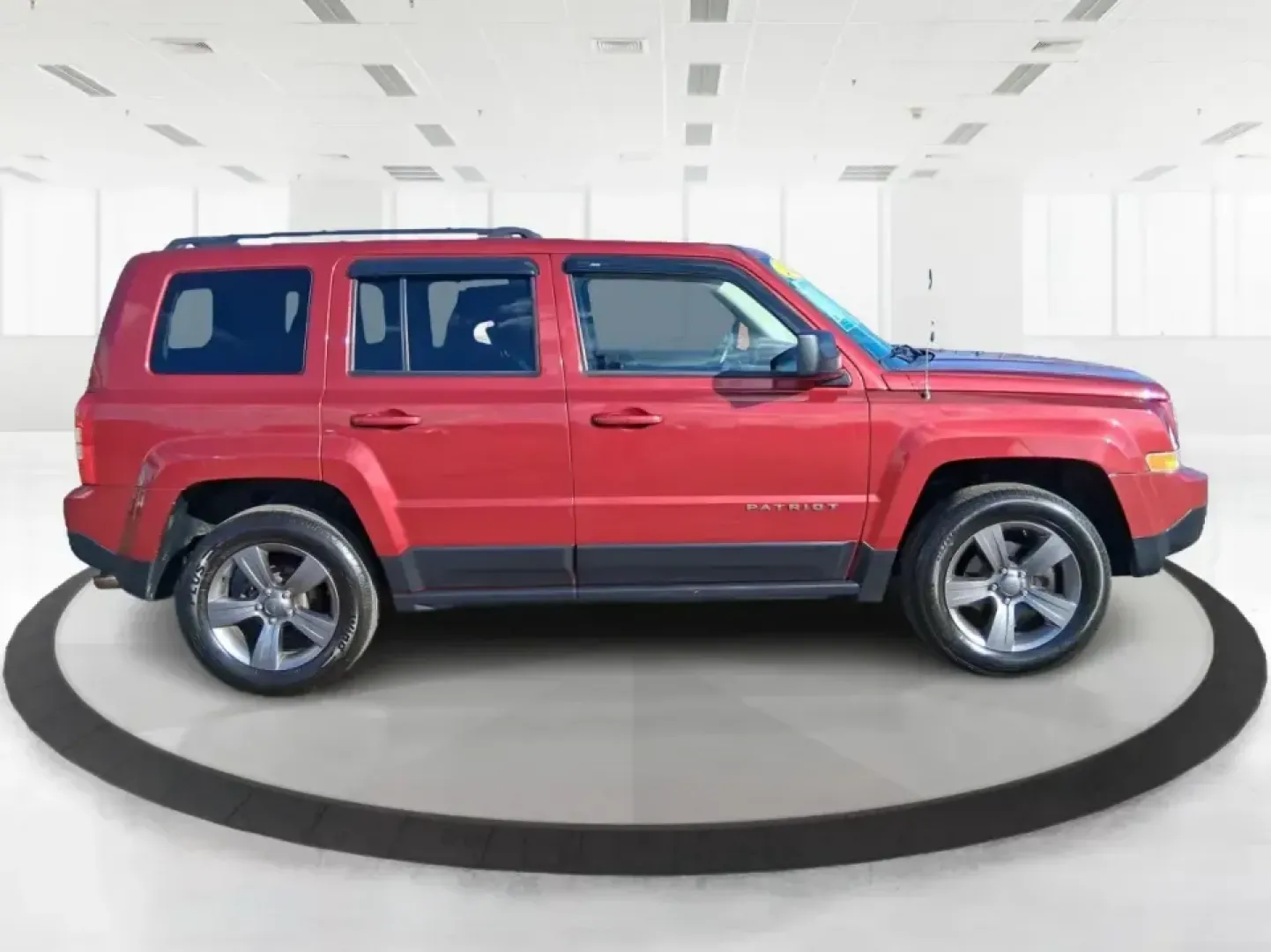 2015 Jeep Patriot Latitude 4WD (1C4NJRFB8FD) with an 2.4L L4 DOHC 16V engine, located at 1951 S Dayton Lakeview Rd., New Carlisle, OH, 45344, (937) 908-9800, 39.890999, -84.050255 - Weekend getaways to the Miami Valley, snowy commutes up I70, and everyday errands with room for friends and gear-this 2015 Jeep Patriot Latitude 4WD is built for drivers who want SUV versatility without giving up budget-friendly practicality. If your lifestyle includes hauling sports bags to practic - Photo#1