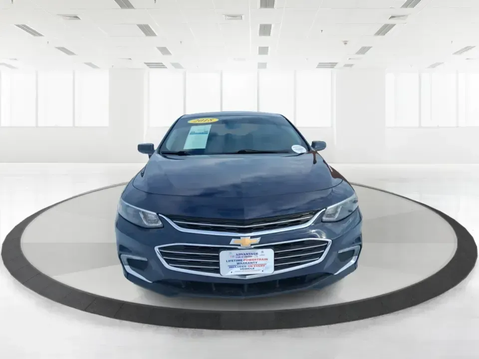 2018 Chevrolet Malibu LT (1G1ZD5STXJF) with an ECOTEC 1.5L I-4 gasoline direct injection engine, 6A transmission, located at 1230 East Main St, Xenia, OH, 45385, (937) 908-9800, 39.688026, -83.910172 - Need a dependable sedan that can handle the weekday commute, weekend errands, and the occasional I-75 road trip without draining your budget? This 2018 Chevrolet Malibu LT is built for real life in Troy-comfortable for long drives, efficient on regular unleaded, and roomy enough for growing families - Photo#7