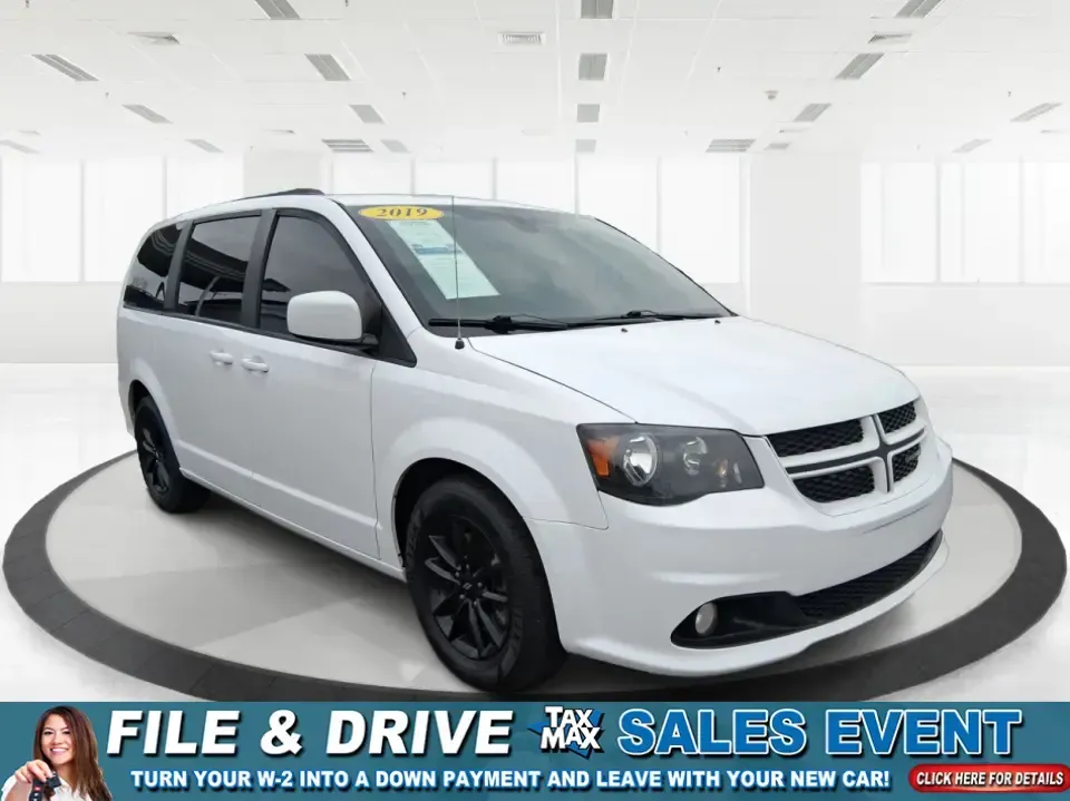 2019 Dodge Grand Caravan GT (2C4RDGEG1KR) with an Pentastar 3.6L V-6 DOHC engine, 6A transmission, located at 1951 S Dayton Lakeview Rd., New Carlisle, OH, 45344, (937) 908-9800, 39.890999, -84.050255 - Life gets busy fast-school drop-offs, grocery runs, weekend tournaments, and the occasional road trip to reset. This 2019 Dodge Grand Caravan GT is built for real-life schedules, giving growing families, rideshare-friendly commuters, and budget-conscious buyers the space and comfort of a well-equipp - Photo#0