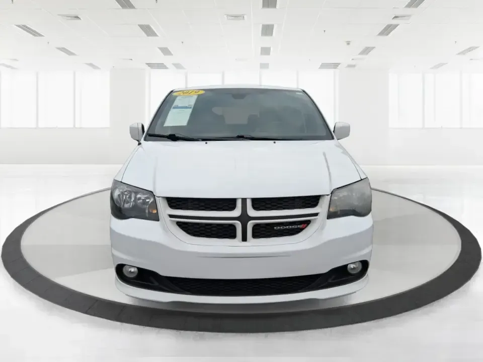 2019 Dodge Grand Caravan GT (2C4RDGEG1KR) with an Pentastar 3.6L V-6 DOHC engine, 6A transmission, located at 1951 S Dayton Lakeview Rd., New Carlisle, OH, 45344, (937) 908-9800, 39.890999, -84.050255 - Life gets busy fast-school drop-offs, grocery runs, weekend tournaments, and the occasional road trip to reset. This 2019 Dodge Grand Caravan GT is built for real-life schedules, giving growing families, rideshare-friendly commuters, and budget-conscious buyers the space and comfort of a well-equipp - Photo#7