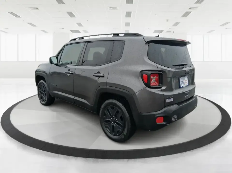 2018 Jeep Renegade Upland Edition 4x4 (ZACCJBAB1JP) with an Tigershark MultiAir 2.4L I-4 variable valve contro engine, 6M transmission, located at 1230 East Main St, Xenia, OH, 45385, (937) 908-9800, 39.688026, -83.910172 - Weekend getaways to John Bryan State Park, snowy commutes down US-35, or daily school-and-grocery runs around Xenia all get easier when you've got a compact SUV that's sized for city parking but ready for Ohio backroads. This 2018 Jeep Renegade Upland Edition 4x4 brings that go-anywhere, do-everythi - Photo#4