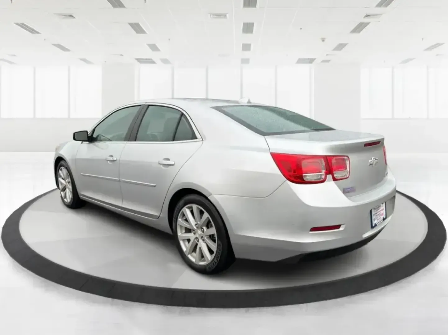 2013 Chevrolet Malibu 2LT (1G11E5SA7DF) with an ECOTEC 2.5L I-4 gasoline direct injection engine, 6-Speed Automatic transmission, located at 1099 N County Rd 25A , Troy, OH, 45373, (937) 908-9800, 40.057079, -84.212883 - Need a reliable commuter that's comfortable for I75 runs, errands around Troy, and the occasional weekend escape to Charleston Falls Preserve? This 2013 Chevrolet Malibu 2LT is the kind of practical, polished sedan that fits real life-easy to park downtown, smooth on longer drives, and roomy enough - Photo#4