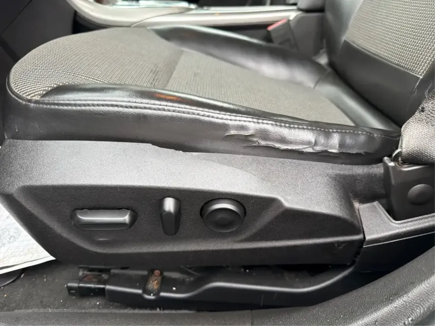 2013 Chevrolet Malibu 2LT (1G11E5SA7DF) with an ECOTEC 2.5L I-4 gasoline direct injection engine, 6-Speed Automatic transmission, located at 1099 N County Rd 25A , Troy, OH, 45373, (937) 908-9800, 40.057079, -84.212883 - Need a reliable commuter that's comfortable for I75 runs, errands around Troy, and the occasional weekend escape to Charleston Falls Preserve? This 2013 Chevrolet Malibu 2LT is the kind of practical, polished sedan that fits real life-easy to park downtown, smooth on longer drives, and roomy enough - Photo#18