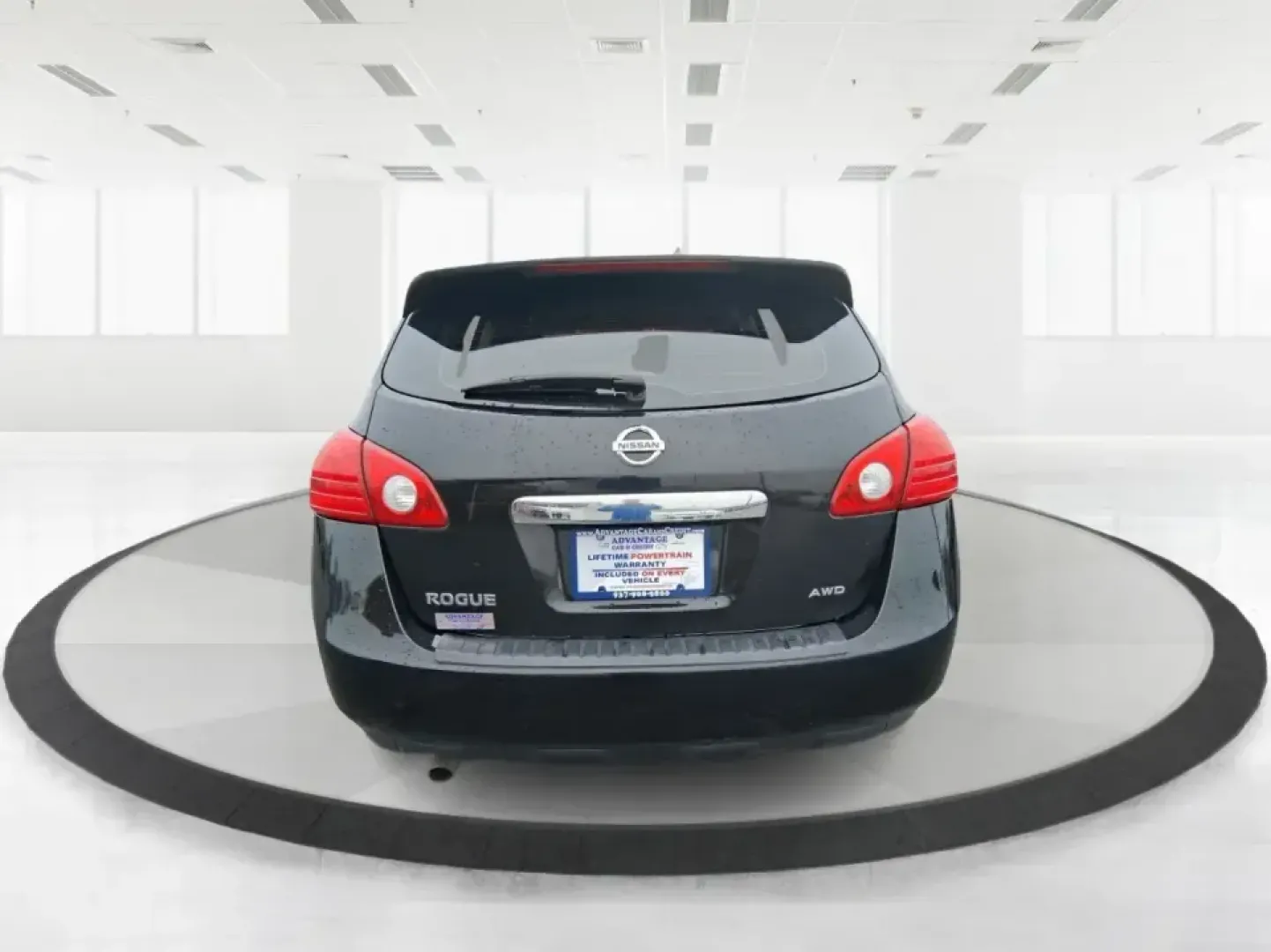 2013 Nissan Rogue S (JN8AS5MV5DW) with an 2.5L I-4 DOHC engine, Continuously Variable Transmission transmission, located at 1184 Kauffman Ave, Fairborn, OH, 45324, (937) 908-9800, 39.807072, -84.030914 - Need one SUV that can handle Ohio weather, school drop-offs, and weekend getaways without blowing the budget? This **2013 Nissan Rogue S** is a practical, go-anywhere compact SUV that fits real life in **Fairborn, OH**-whether you're commuting toward Wright-Patterson AFB, running errands near Downto - Photo#3