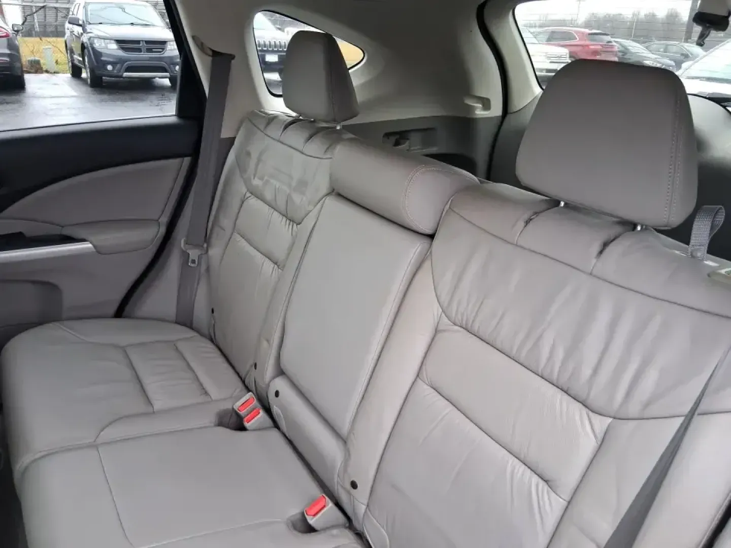 2013 Honda CR-V EX-L 4WD 5-Speed AT (2HKRM4H74DH) with an 2.4L L4 DOHC 16V engine, 5-Speed Automatic transmission, located at 1184 Kauffman Ave, Fairborn, OH, 45324, (937) 908-9800, 39.807072, -84.030914 - Picture your next Ohio weekend: loading up for a short road trip to Yellow Springs, meeting friends near Wright-Patterson Air Force Base, or tackling a snowy commute on I-675 with confidence. This 2013 Honda CR-V EX-L in Twilight Blue Metallic is the kind of practical, comfortable SUV that fits real- Photo#10