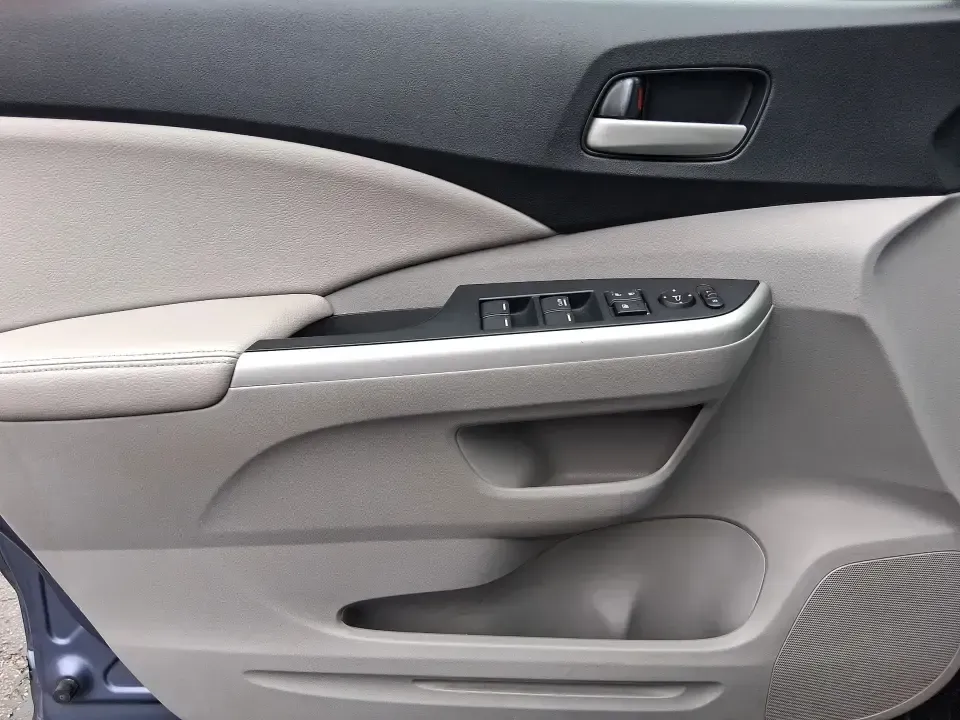 2013 Honda CR-V EX-L (2HKRM4H74DH) with an 2.4L I-4 DOHC engine, 5-Speed Automatic transmission, located at 1184 Kauffman Ave, Fairborn, OH, 45324, (937) 908-9800, 39.807072, -84.030914 - Picture your next weekend: a quick run up I75 for a Dayton Dragons game, a family trip to Treasure Island Park, or a snowy school-morning commute across Troy-without stressing about space, comfort, or traction. This 2013 Honda CRV EXL in Twilight Blue Metallic is the kind of do-it-all SUV that fits - Photo#39