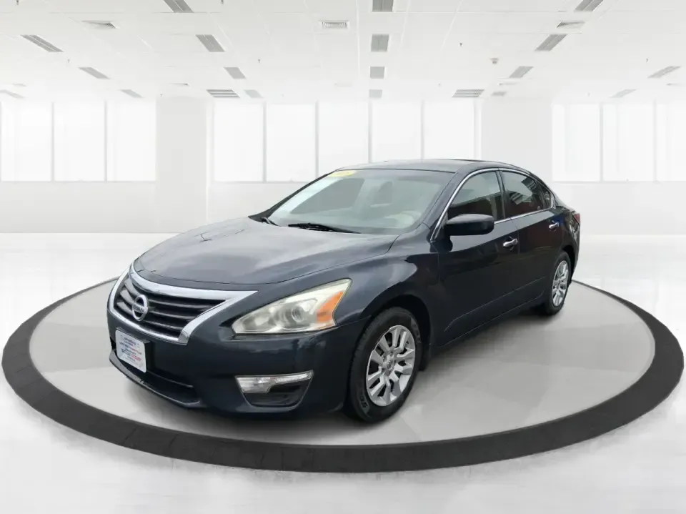 2015 Nissan Altima 2.5 S (1N4AL3APXFC) with an 2.5L I-4 DOHC engine, Continuously Variable Transmission transmission, located at 1184 Kauffman Ave, Fairborn, OH, 45324, (937) 908-9800, 39.807072, -84.030914 - Need a dependable daily driver for the I675 commute, WrightPatt runs, and quick weekend escapes to Yellow Springs? This 2015 Nissan Altima 2.5 S is built for real life in Fairborn-comfortable for long stretches on US35, easy to park around Downtown Fairborn, and efficient enough to keep your budget - Photo#8