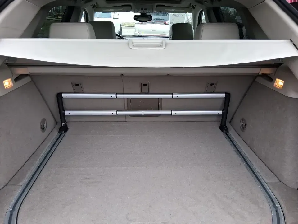 2013 Cadillac SRX Luxury Collection (3GYFNGE3XDS) with an 3.6L V-6 gasoline direct injection engine, 6-Speed Automatic transmission, located at 1230 East Main St, Xenia, OH, 45385, (937) 908-9800, 39.688026, -83.910172 - Make every day feel a little more first-class-whether you're commuting from Xenia to Beavercreek, planning a family run to the Greene County Fairgrounds, or loading up for a weekend getaway through Clifton Gorge. This 2013 Cadillac SRX Luxury Collection is the kind of SUV that fits real life: comfor - Photo#11