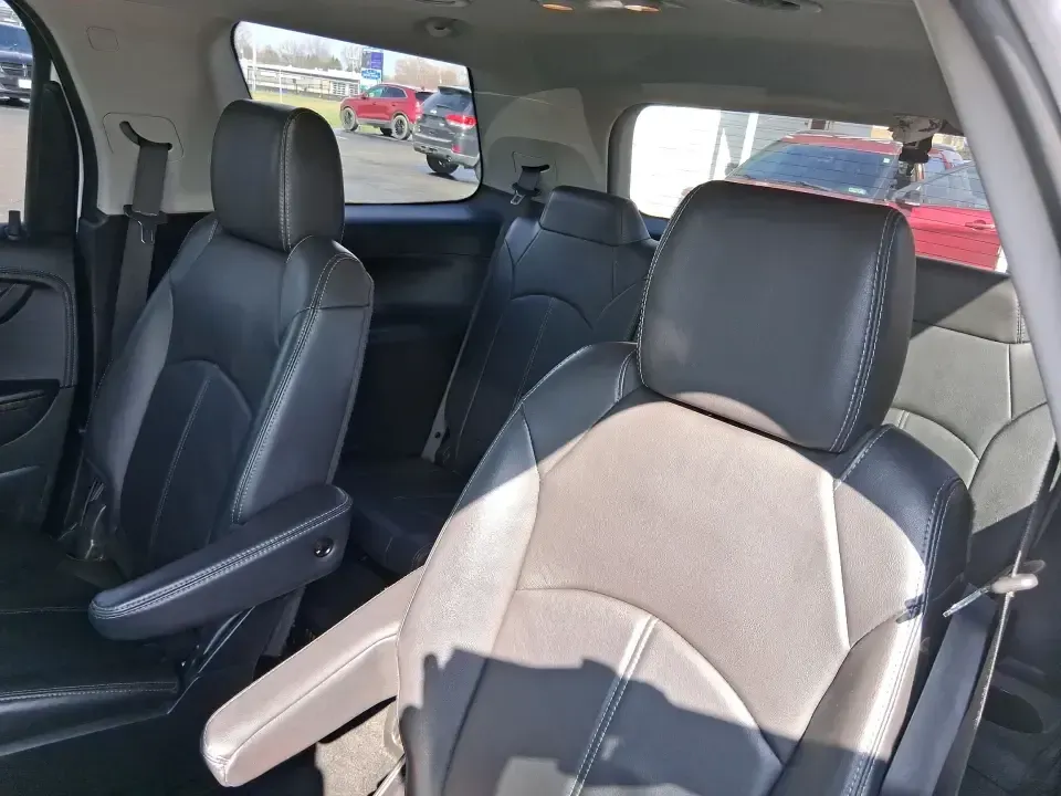 2017 GMC Acadia Base (1GKKVSKD1HJ) with an 3.6L V6 DOHC 24V engine, 6A transmission, located at 1951 S Dayton Lakeview Rd., New Carlisle, OH, 45344, (937) 908-9800, 39.890999, -84.050255 - Load up the family, point the hood toward I70, and make every mile feel easy in this 2017 GMC Acadia-an SUV that's built for real life in and around New Carlisle, Ohio. Whether you're doing school drop-offs, commuting toward Dayton, or planning a weekend run to Buck Creek State Park, this Acadia giv - Photo#10