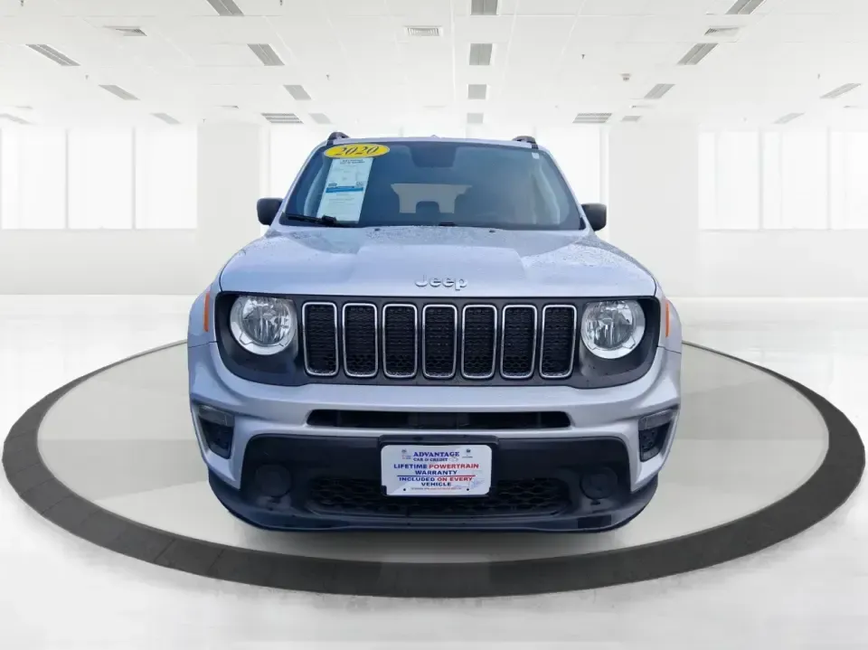 2020 Jeep Renegade Sport FWD (ZACNJAAB1LP) with an 2.4L L4 DOHC 16V engine, 9A transmission, located at 401 Woodman Dr, Riverside, OH, 45431, (937) 908-9800, 39.760899, -84.123421 - Weekend escapes to Eastwood MetroPark, a comfortable daily commute down I675, or shuttling the family between Riverside and Dayton-this 2020 Jeep Renegade Sport FWD is built for real life. With its compact-crossover size, higher driving position, and easy-to-park footprint, it fits right in whether - Photo#5