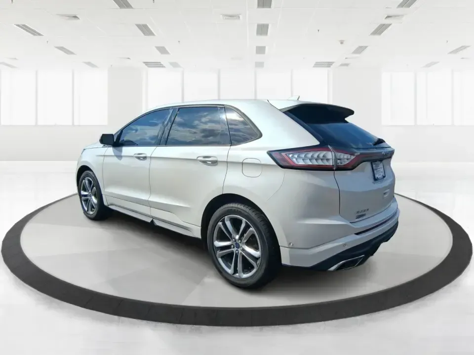 2017 Ford Edge Sport (2FMPK4AP8HB) with an EcoBoost 2.7L V-6 gasoline direct injection engine, 6A transmission, located at 8750 N County Rd 25A, Piqua, OH, 45356, (937) 908-9800, 40.164391, -84.232513 - Weekend road trips up I75, snowy school runs across Miami County, or a daily commute to Troy or Dayton-this 2017 Ford Edge Sport is the kind of SUV that fits real life. With its confident AWD capability, strong EcoBoost power, and family-friendly comfort, it's a smart pick for drivers who want a spo - Photo#4