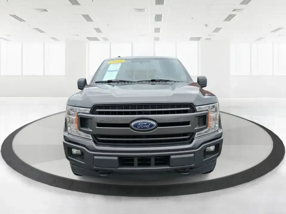 2018 Ford F-150 XLT SuperCrew 5.5-ft. Bed 4WD (1FTEW1EG0JF) with an 3.5L V6 TURBO engine, 6A transmission, located at 1230 East Main St, Xenia, OH, 45385, (937) 908-9800, 39.688026, -83.910172 - Whether your weekends revolve around towing a camper to John Bryan State Park, hauling home-improvement supplies down US-35, or packing the crew for a road trip through the Miami Valley, this **2018 Ford F-150 XLT SuperCrew 4WD** is built for real life in and around **Xenia, Ohio**. With seating for - Photo#7