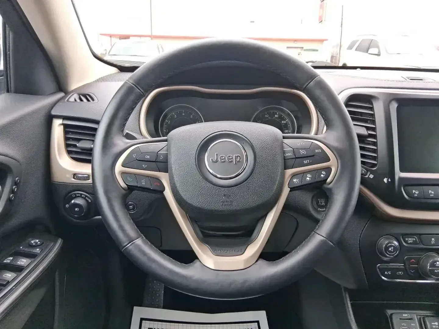 2014 Jeep Cherokee Limited (1C4PJLDS1EW) with an 3.2L V6 DOHC 24V engine, 9-Speed Automatic transmission, located at 880 E. National Road, Vandalia, OH, 45377, (937) 908-9800, 39.891918, -84.183594 - Pack up the family, point the hood toward a weekend getaway, and enjoy the kind of confident comfort that makes everyday driving feel like a mini road trip. This 2014 Jeep Cherokee Limited is an ideal fit for commuters who want a quieter, more refined ride during the workweek-and for adventure-minde - Photo#16