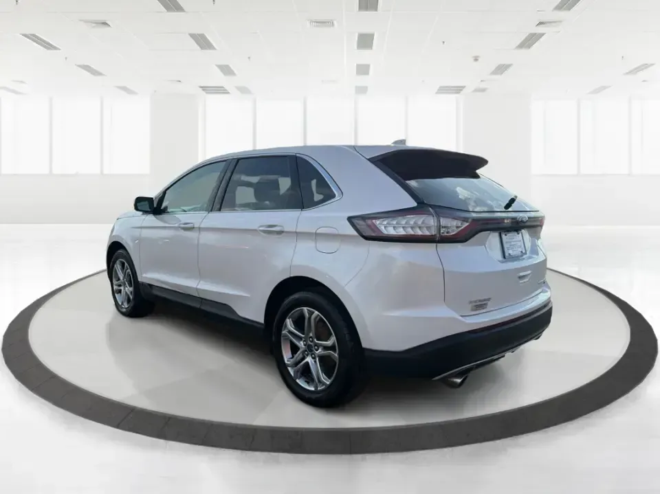 2017 Ford Edge Titanium AWD (2FMPK4K87HB) with an 3.5L V6 DOHC 24V engine, 6A transmission, located at 8750 N County Rd 25A, Piqua, OH, 45356, (937) 908-9800, 40.164391, -84.232513 - Pack up the crew, cue the playlist, and point the nose toward I75-this 2017 Ford Edge Titanium AWD is built for real life in west-central Ohio, whether you're juggling school drop-offs, commuting to Dayton, or planning a weekend escape to the Miami Valley. With confident all-wheel drive, a comfortab- Photo#4