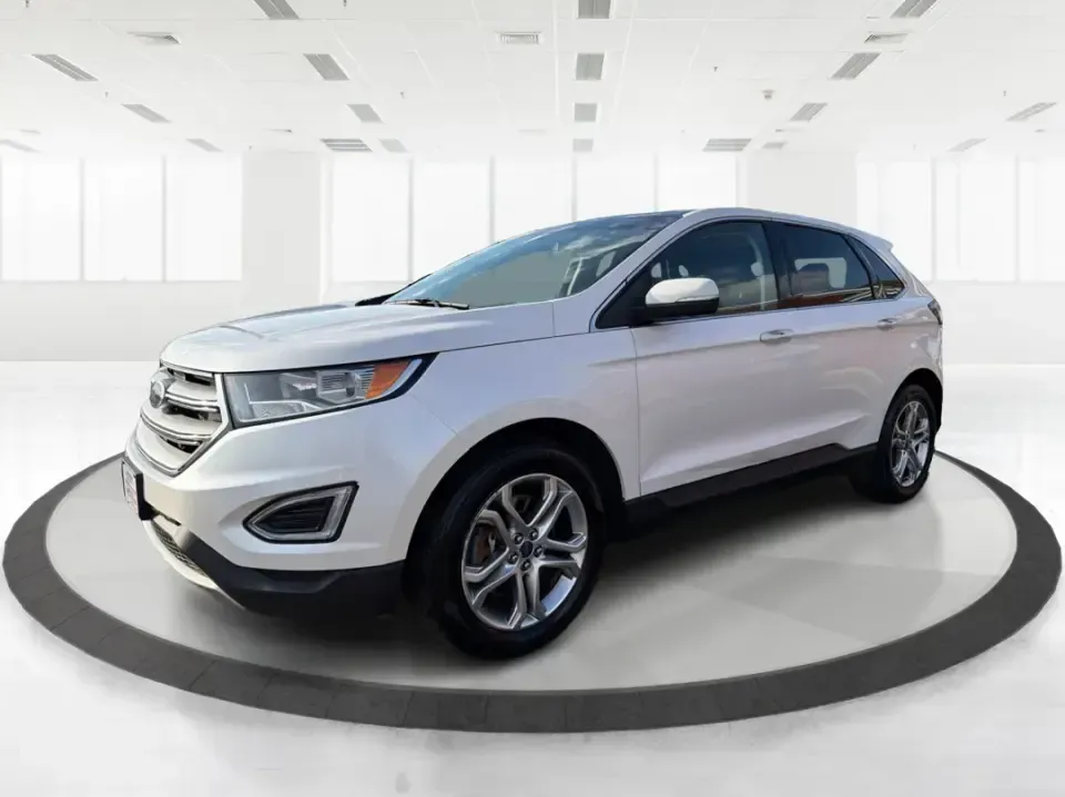 2017 Ford Edge Titanium AWD (2FMPK4K87HB) with an 3.5L V6 DOHC 24V engine, 6A transmission, located at 8750 N County Rd 25A, Piqua, OH, 45356, (937) 908-9800, 40.164391, -84.232513 - Pack up the crew, cue the playlist, and point the nose toward I75-this 2017 Ford Edge Titanium AWD is built for real life in west-central Ohio, whether you're juggling school drop-offs, commuting to Dayton, or planning a weekend escape to the Miami Valley. With confident all-wheel drive, a comfortab- Photo#8