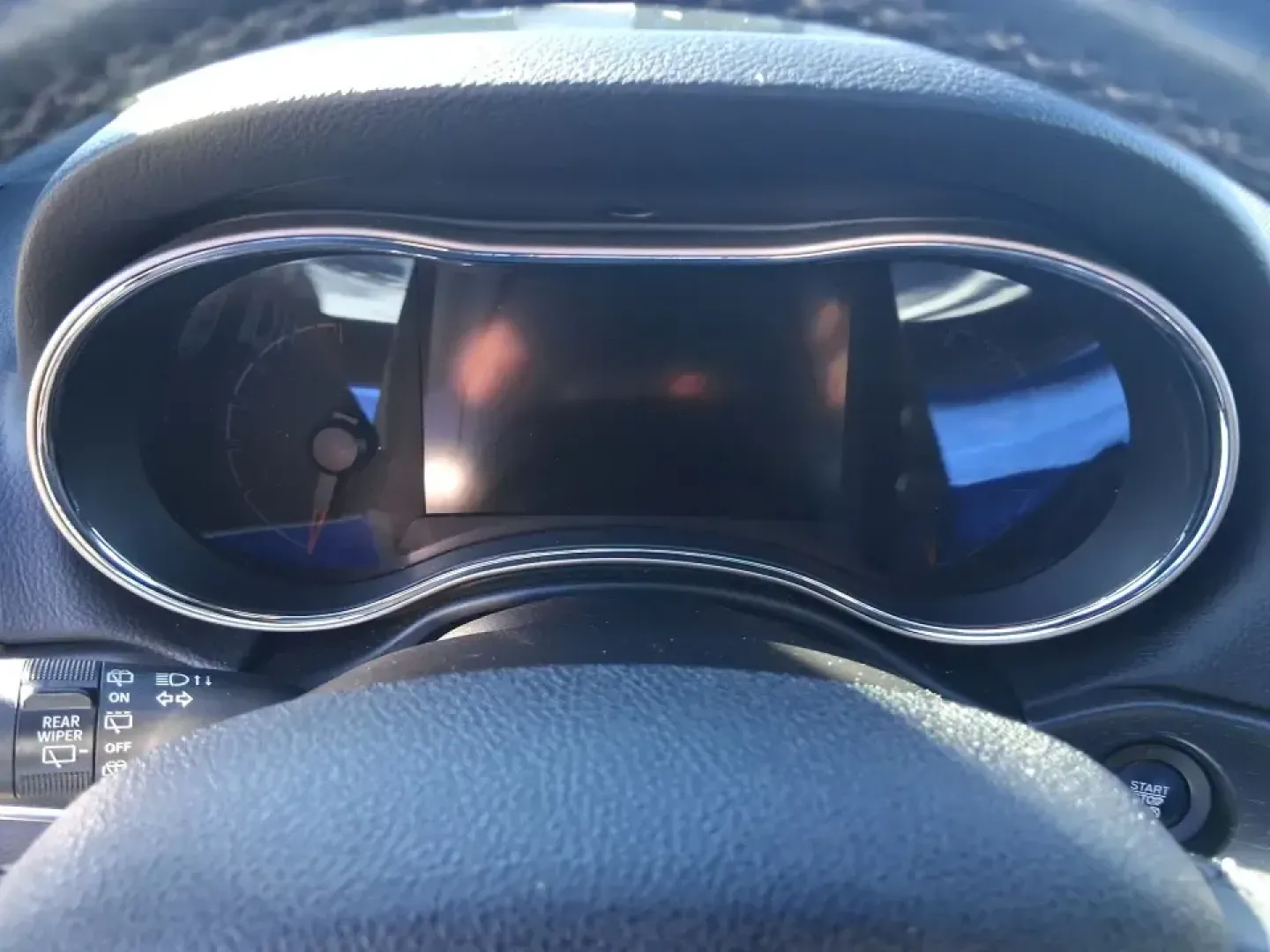 2015 Jeep Grand Cherokee Limited (1C4RJFBG5FC) with an 3.6L V6 DOHC 24V engine, 8-Speed Automatic transmission, located at 401 Woodman Dr, Riverside, OH, 45431, (937) 908-9800, 39.760899, -84.123421 - Picture your next weekend: you're loading up the family for a day at Carriage Hill MetroPark, cruising I675 with the heated steering wheel on, and still having the confidence to take the long way home when the weather turns. This 2015 Jeep Grand Cherokee Limited is built for real life in Riverside, - Photo#15