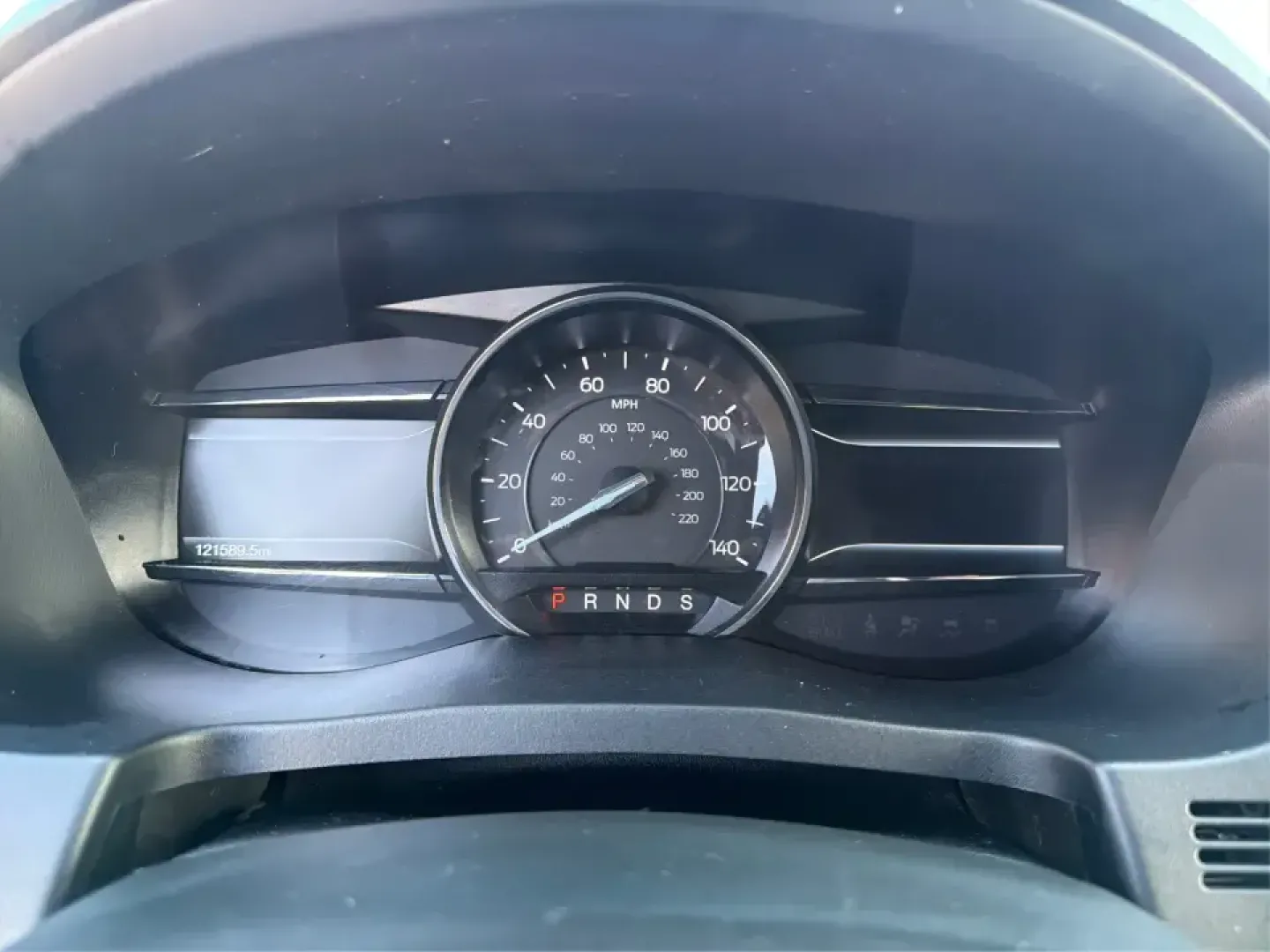 2018 Ford Explorer XLT (1FM5K8D87JG) with an EcoBoost 2.3L I-4 gasoline direct injection engine, 6A transmission, located at 1230 East Main St, Xenia, OH, 45385, (937) 908-9800, 39.688026, -83.910172 - Whether you're hauling the family to practice, commuting up I-75, or packing up for a weekend at Indian Lake, this 2018 Ford Explorer XLT is built for real-life Ohio schedules. With confident 4WD/AWD traction, three-row flexibility, and turbocharged EcoBoost power, it's a smart SUV for drivers who w - Photo#15