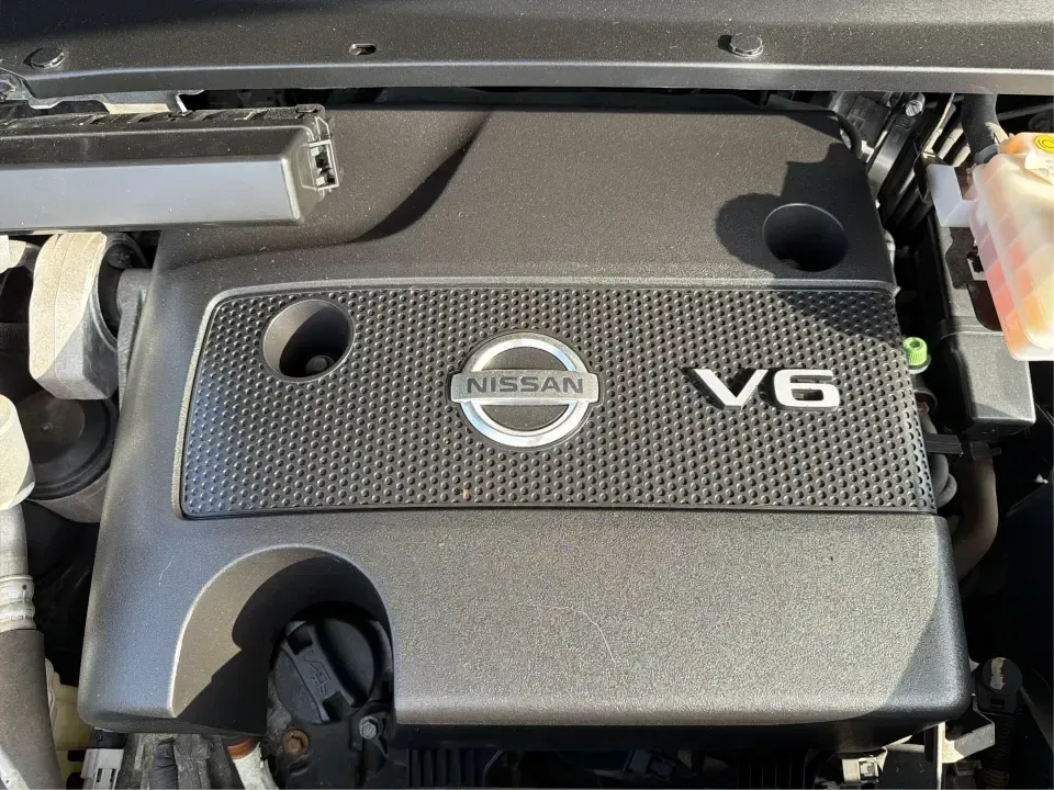 2015 Nissan Pathfinder SV (5N1AR2MN5FC) with an 3.5L V-6 DOHC engine, Continuously Variable Transmission transmission, located at 880 E. National Road, Vandalia, OH, 45377, (937) 908-9800, 39.891918, -84.183594 - Pack the family, load up the gear, and head out for a weekend at Englewood MetroPark or an easy road trip down I70-this 2015 Nissan Pathfinder SV is built for real-life Ohio driving, from school drop-offs to errands along E. National Road. With three-row flexibility and SUV practicality, it's a smar - Photo#11