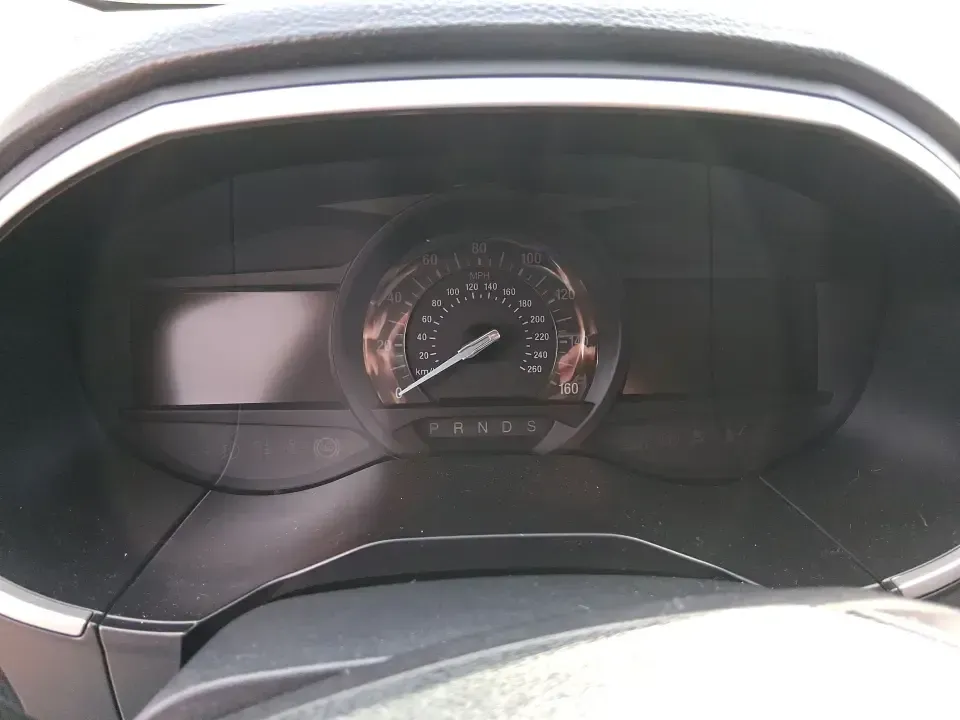 2016 Ford Edge SEL (2FMPK4J88GB) with an 3.5L V6 DOHC 24V engine, 6A transmission, located at 1230 East Main St, Xenia, OH, 45385, (937) 908-9800, 39.688026, -83.910172 - Need one SUV that can handle school drop-offs, long commutes to Dayton, and spontaneous weekend getaways without feeling like a chore? This **2016 Ford Edge SEL** is built for real-life driving in and around **Xenia, Ohio**-with the comfort your family wants, the confidence you need in changing weat - Photo#15