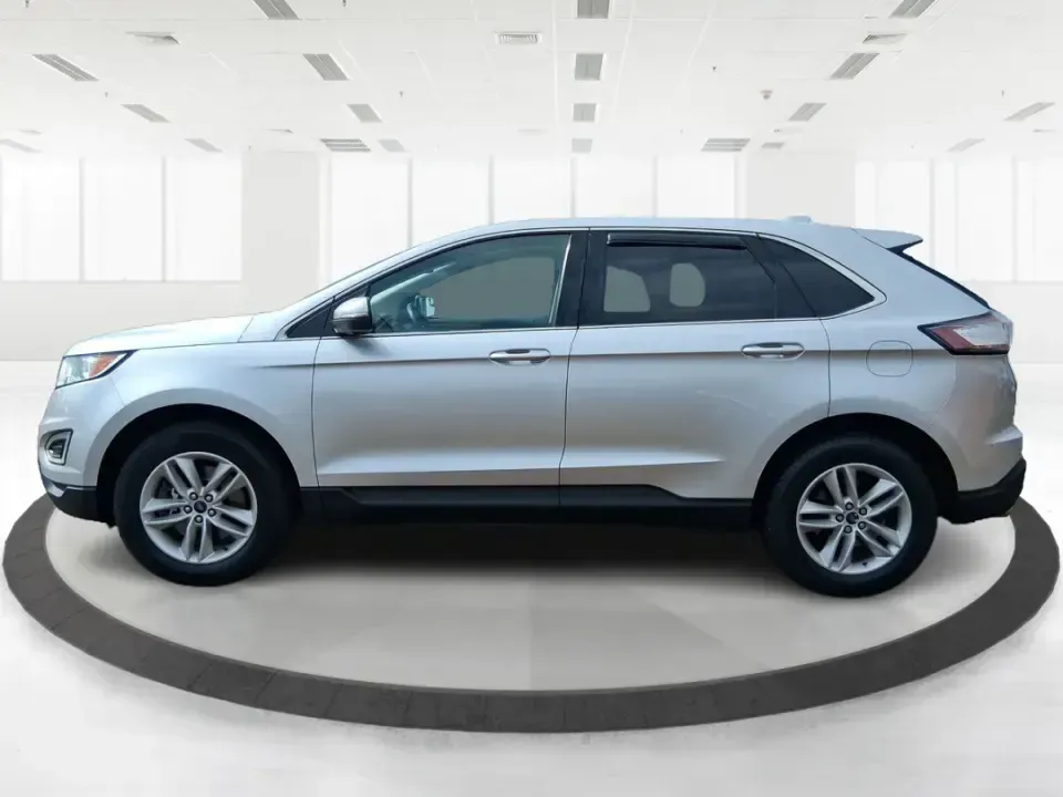 2016 Ford Edge SEL (2FMPK4J88GB) with an 3.5L V6 DOHC 24V engine, 6A transmission, located at 1099 N County Rd 25A , Troy, OH, 45373, (937) 908-9800, 40.057079, -84.212883 - Need one SUV that can handle school drop-offs, long commutes to Dayton, and spontaneous weekend getaways without feeling like a chore? This **2016 Ford Edge SEL** is built for real-life driving in and around **Xenia, Ohio**-with the comfort your family wants, the confidence you need in changing weat - Photo#5