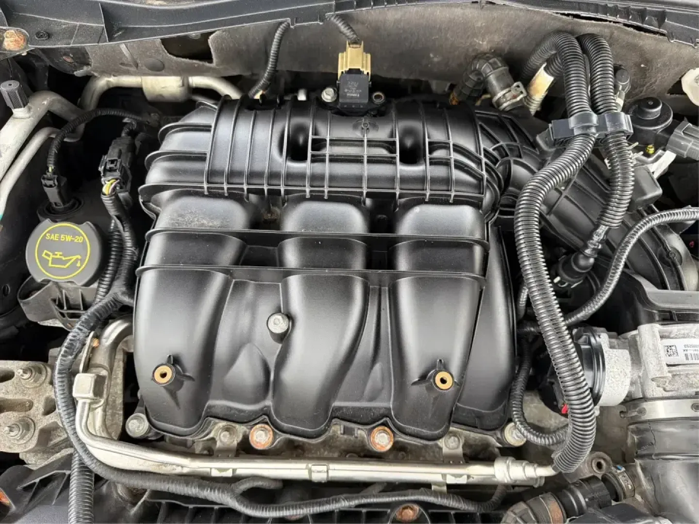 2012 Ford Fusion SEL (3FAHP0JG7CR) with an 3.0L V6 DOHC 24V engine, located at 1099 N County Rd 25A , Troy, OH, 45373, (937) 908-9800, 40.057079, -84.212883 - Need a dependable sedan that can handle the weekday commute to Dayton, quick runs up I75, and comfortable weekend drives through Miami County without draining your budget? This 2012 Ford Fusion SEL is a smart, real-world choice for drivers who want a smooth ride, confident power, and everyday practi - Photo#11