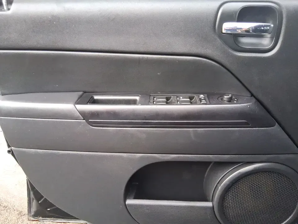 2015 Jeep Patriot Latitude (1C4NJRFB8FD) with an 2.4L I-4 DOHC engine, located at 1951 S Dayton Lakeview Rd., New Carlisle, OH, 45344, (937) 908-9800, 39.890999, -84.050255 - Weekend escapes, snowy school runs, and daily commutes down I75 all get easier when you've got an SUV that's ready for Ohio weather and real-life schedules. This **2015 Jeep Patriot Latitude 4WD** is a practical choice for drivers who want the Jeep look and capability without the oversized footprint - Photo#17