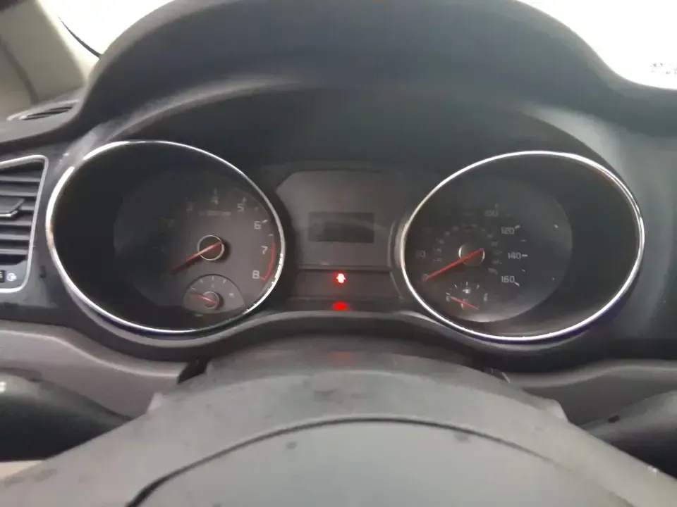 2016 Kia Sedona LX (KNDMB5C11G6) with an Lambda 3.3L V-6 gasoline direct injection engine, 6-Speed Automatic transmission, located at 401 Woodman Dr, Riverside, OH, 45431, (937) 908-9800, 39.760899, -84.123421 - Picture your next weekend: the kids piled in with snacks and sports gear, a cooler in the back, and enough space so everyone can stretch out on the drive down South Dixie Dr toward Dayton's parks, festivals, and family attractions. If you need a dependable, budget-smart people mover that keeps daily - Photo#12