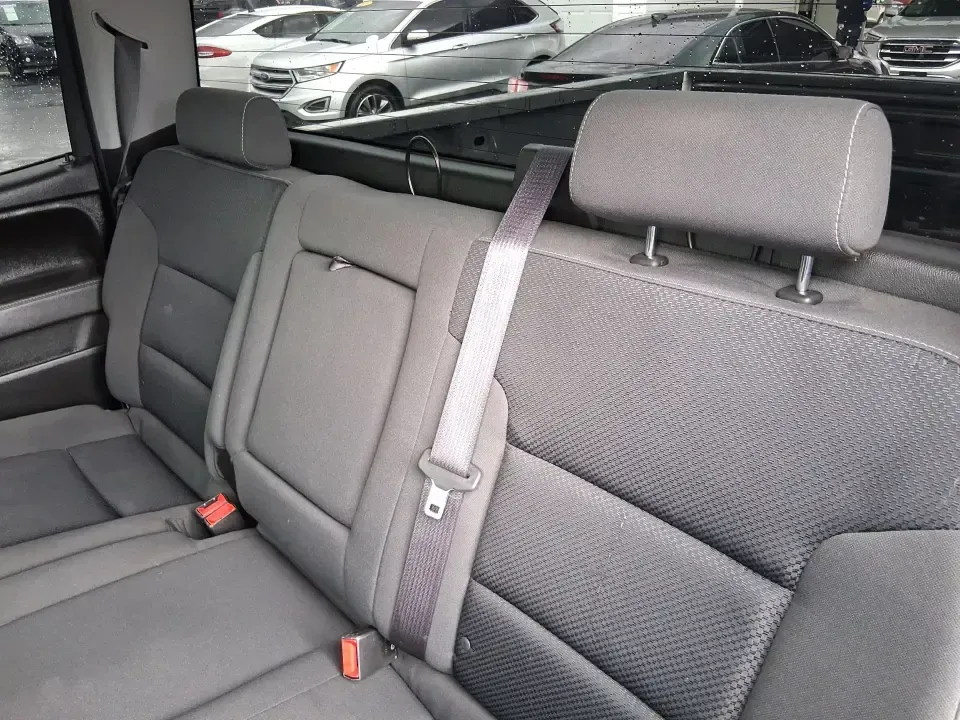 2017 Chevrolet Silverado 1500 2LT (3GCUKREH9HG) with an 4.3L V6 OHV 12V engine, 6A transmission, located at 401 Woodman Dr, Riverside, OH, 45431, (937) 908-9800, 39.760899, -84.123421 - Need a truck that can handle weekday work runs, weekend projects, and spontaneous road trips out toward Caesar Creek or up I75 without feeling like a compromise? This 2017 Chevrolet Silverado 1500 2LT Crew Cab 4WD is built for real life in the Miami Valley-roomy enough for friends or family, strong - Photo#10