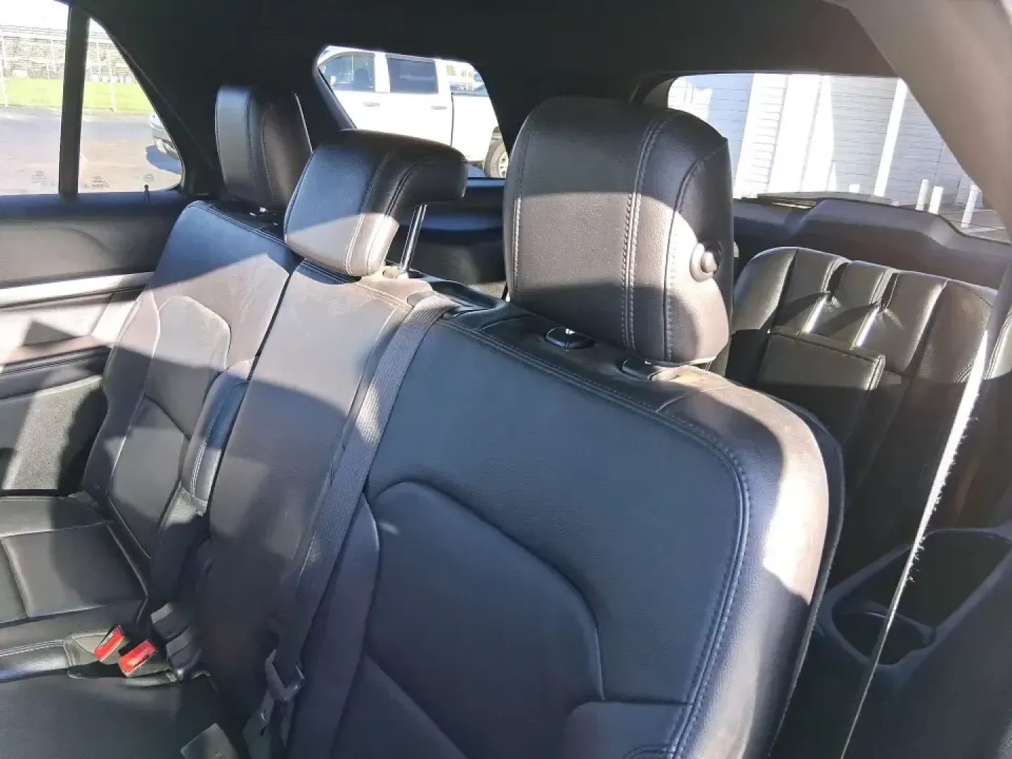 2018 Ford Explorer XLT (1FM5K7D80JG) with an EcoBoost 2.3L I-4 gasoline direct injection engine, 6A transmission, located at 1099 N County Rd 25A , Troy, OH, 45373, (937) 908-9800, 40.057079, -84.212883 - Pack up the kids, cue up your favorite playlist, and point the hood toward a weekend getaway-this 2018 Ford Explorer XLT is the kind of SUV that fits real life in Troy, Ohio. Whether you're shuttling to practice, commuting up I75, or planning a day trip to Charleston Falls Preserve, the Explorer's r - Photo#10