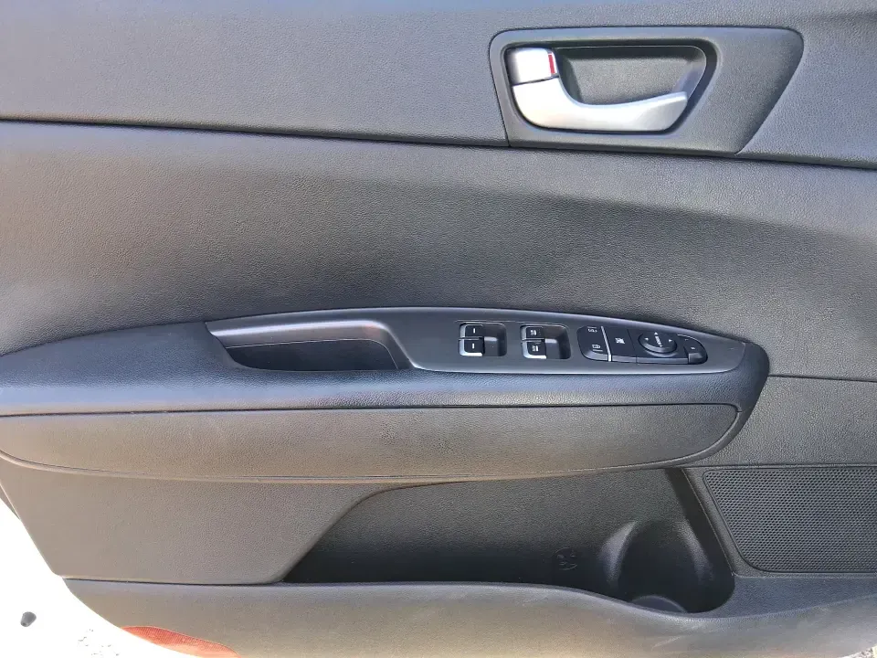 2019 Kia Optima S (5XXGT4L35KG) with an Theta II 2.4L I-4 gasoline direct injection engine, 6A transmission, located at 1099 N County Rd 25A , Troy, OH, 45373, (937) 908-9800, 40.057079, -84.212883 - Picture your next week going smoother: a comfortable, efficient sedan that makes the daily commute up I75, quick school drop-offs, and weekend runs to Dayton feel easy-without stretching your budget. This 2019 Kia Optima S is built for real life in Troy, Ohio, offering the space and technology busy - Photo#17