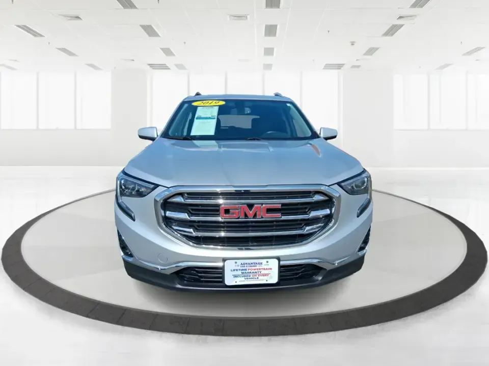 2019 GMC Terrain SLT (3GKALVEV0KL) with an 1.4L L4 DOHC 16V TURBO engine, 6A transmission, located at 1099 N County Rd 25A , Troy, OH, 45373, (937) 908-9800, 40.057079, -84.212883 - Picture your next week: smooth morning commutes down US-35, a quick run to The Greene for errands, then a Saturday escape to John Bryan State Park with the family and gear in tow. This 2019 GMC Terrain SLT is built for that real-life rhythm-comfortable, confident in changing Ohio weather, and sized - Photo#5