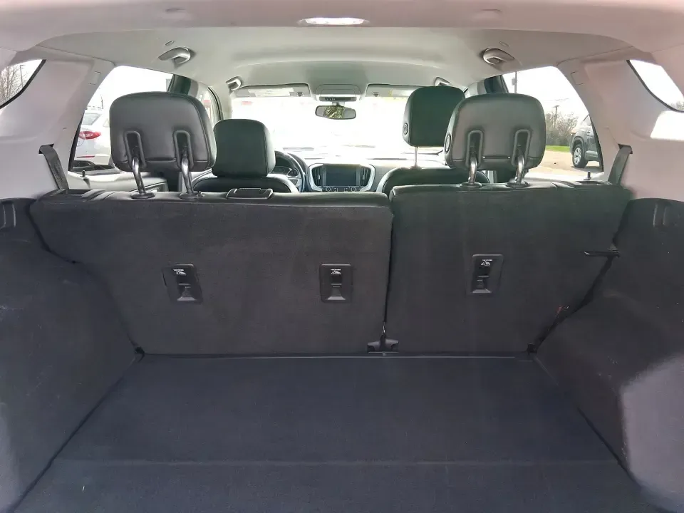 2019 GMC Terrain SLT (3GKALVEV0KL) with an 1.4L L4 DOHC 16V TURBO engine, 6A transmission, located at 1099 N County Rd 25A , Troy, OH, 45373, (937) 908-9800, 40.057079, -84.212883 - Picture your next week: smooth morning commutes down US-35, a quick run to The Greene for errands, then a Saturday escape to John Bryan State Park with the family and gear in tow. This 2019 GMC Terrain SLT is built for that real-life rhythm-comfortable, confident in changing Ohio weather, and sized - Photo#11