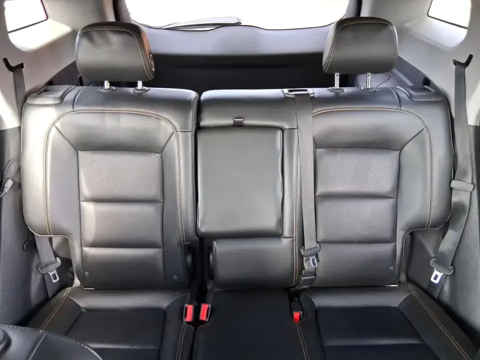 2019 GMC Terrain SLT (3GKALVEV0KL) with an 1.4L L4 DOHC 16V TURBO engine, 6A transmission, located at 1099 N County Rd 25A , Troy, OH, 45373, (937) 908-9800, 40.057079, -84.212883 - Picture your next week: smooth morning commutes down US-35, a quick run to The Greene for errands, then a Saturday escape to John Bryan State Park with the family and gear in tow. This 2019 GMC Terrain SLT is built for that real-life rhythm-comfortable, confident in changing Ohio weather, and sized - Photo#13
