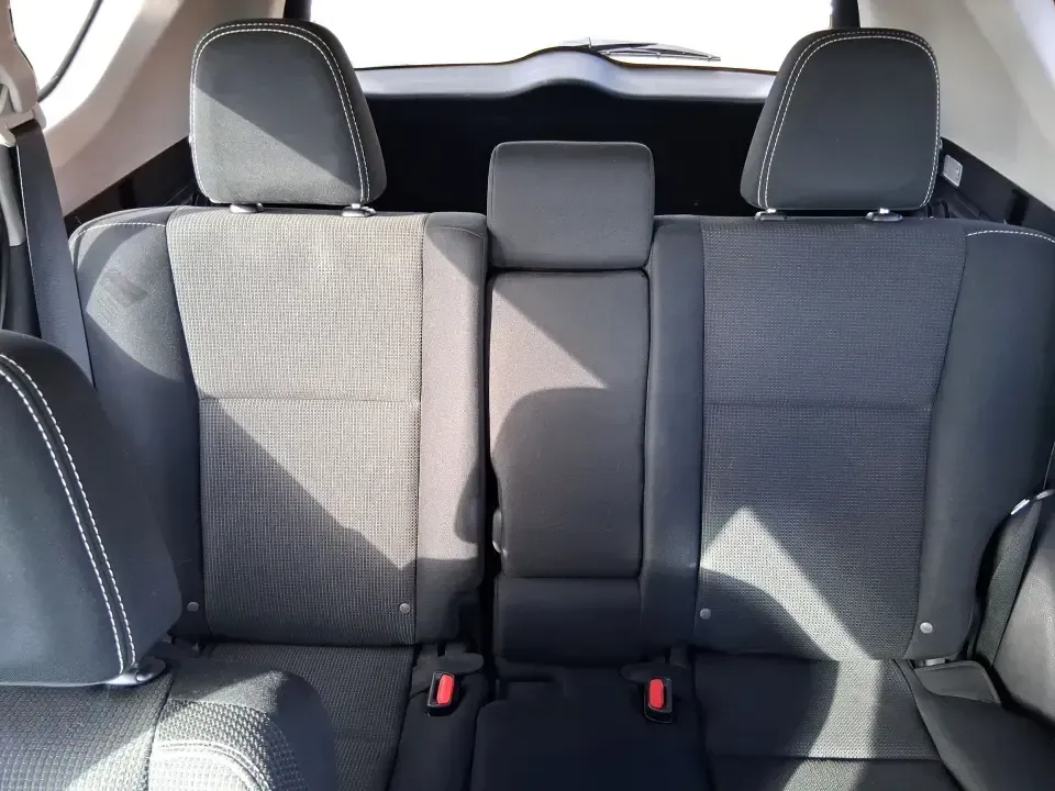 2016 Toyota RAV4 XLE (2T3RFREV9GW) with an 2.5L I-4 DOHC engine, 6A transmission, located at 401 Woodman Dr, Riverside, OH, 45431, (937) 908-9800, 39.760899, -84.123421 - Weekend road trips to Eastwood MetroPark, snowy commutes up I675, and everyday school-and-grocery runs around Riverside all get easier when you're driving an SUV that's ready for real life. This 2016 Toyota RAV4 XLE in eye-catching Barcelona Red Metallic blends Toyota reliability with the versatilit - Photo#14