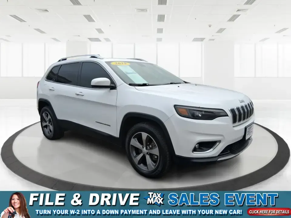 2019 Jeep Cherokee Limited 4x4 (1C4PJMDX5KD) with an 3.2L V6 DOHC 24V engine, 9A transmission, located at 8750 N County Rd 25A, Piqua, OH, 45356, (937) 908-9800, 40.164391, -84.232513 - Load up the family, point the hood toward the next weekend getaway, and let the road decide the plan-this 2019 Jeep Cherokee Limited 4x4 is built for real-life Ohio driving, from rainy school runs to spontaneous trips up I75. With confident 4x4 capability, a smooth 9-speed automatic, and a strong 3. - Photo#0